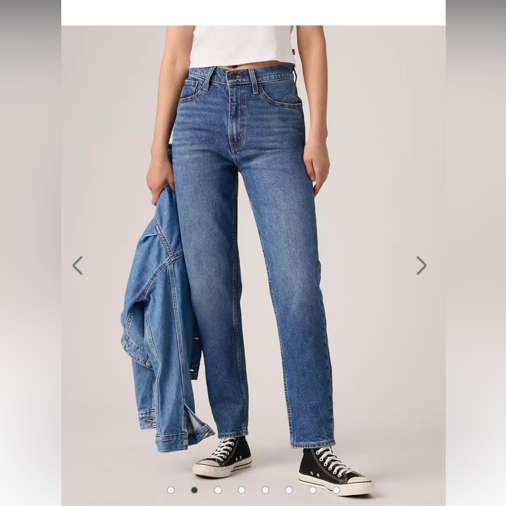 Levi’s 80 mom jeans . Size 25